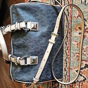 Michael Kors Grayson Crossbody